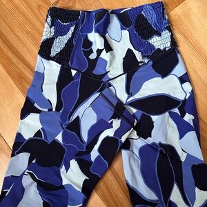 Aerie Blue Patterned Leggings